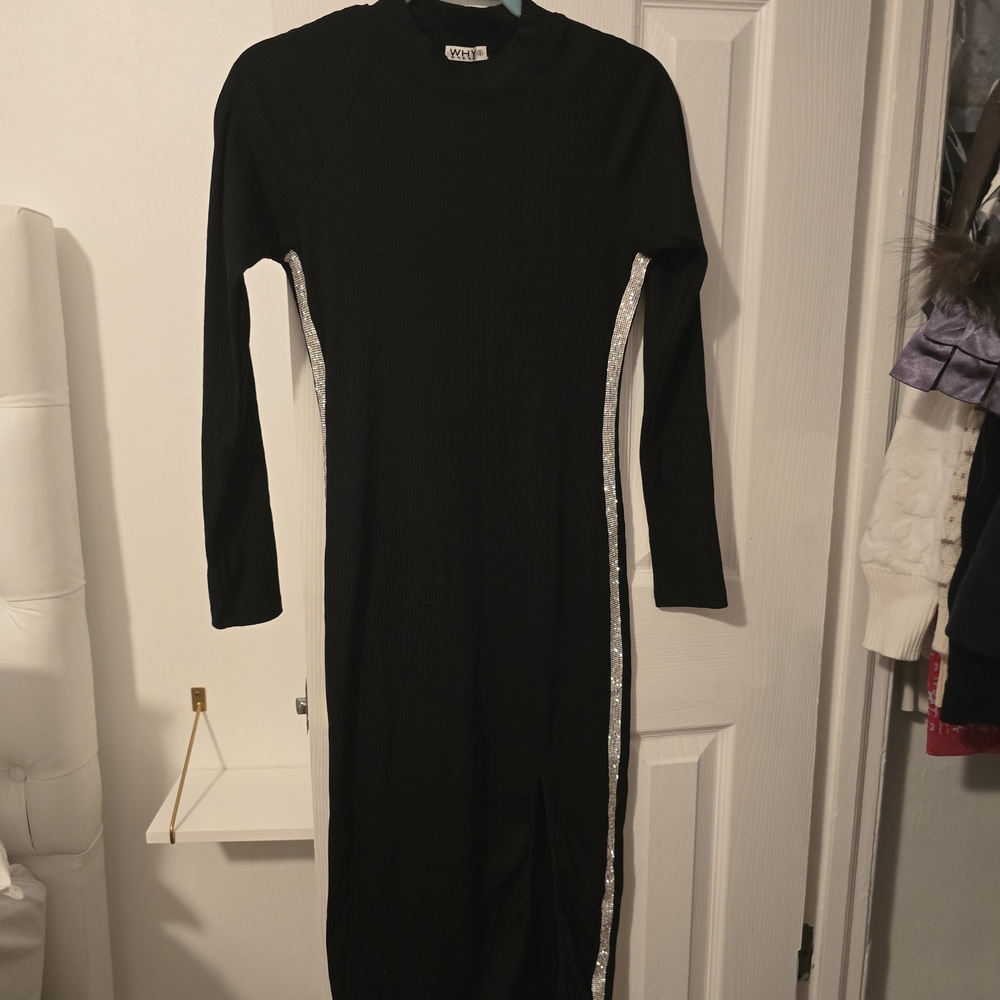 WHY DRESS Black Ribbed Long Sleeve Midi Dress with Rhinestone Side Trim – Size S